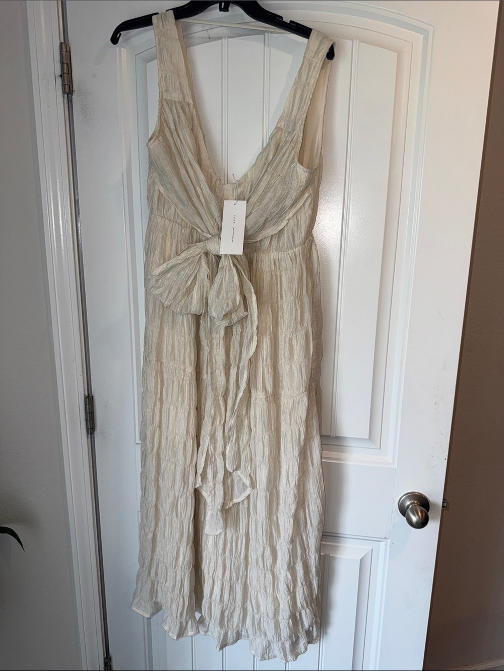 Lush Textured Cream Tie Front Sleeveless Midi Dress L NWT